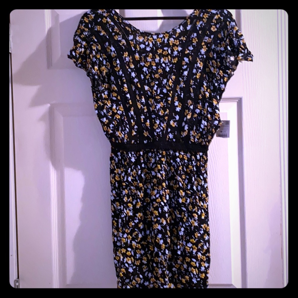 Brand new with tags Zara floral dress